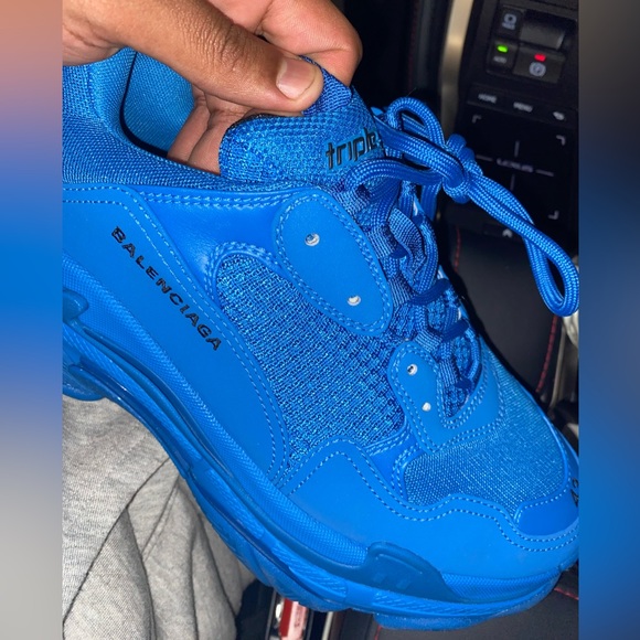Blue Balenciaga triple S size 43 - Picture 3 of 5